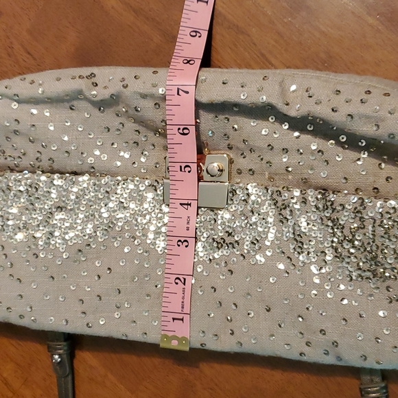 🤎The Limited🤎Khaki, cross-body with sequins. - Picture 11 of 13